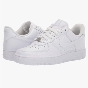 White Nike air AF1 white shoes